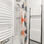 Goldstadt Mosaik شقة